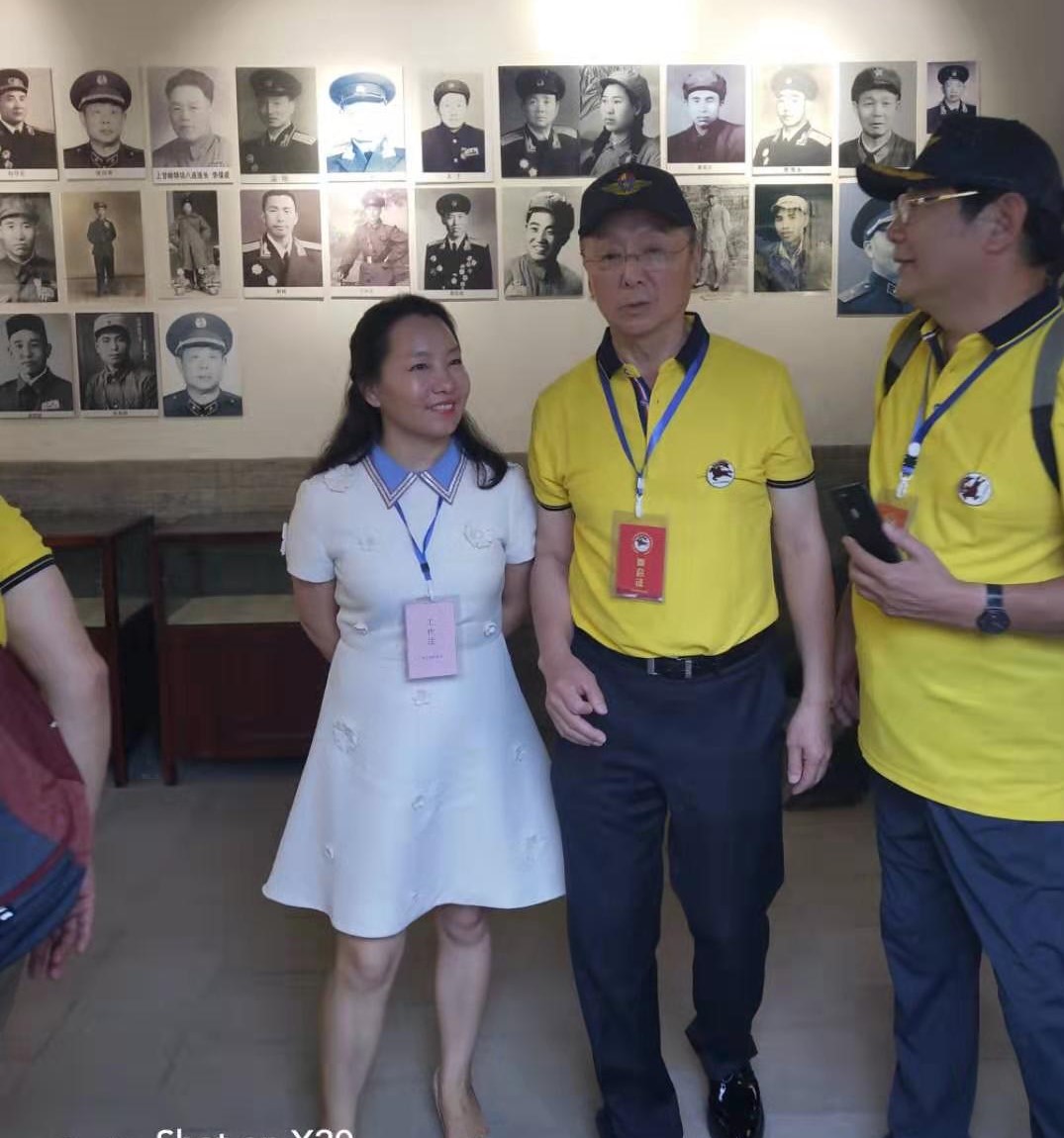 向孝�?.jpg 向孝�?.jpg